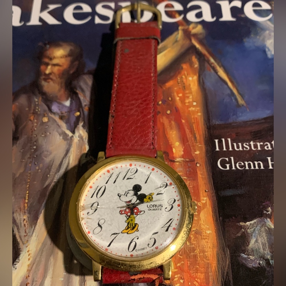 Vintage Lorus Mickey Mouse Red Watch